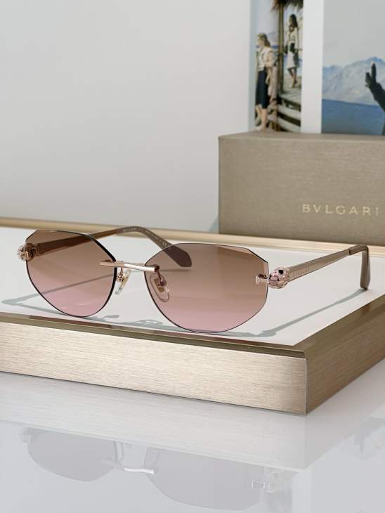 Picture of Bvlgari Sunglasses _SKUfw79279542fw